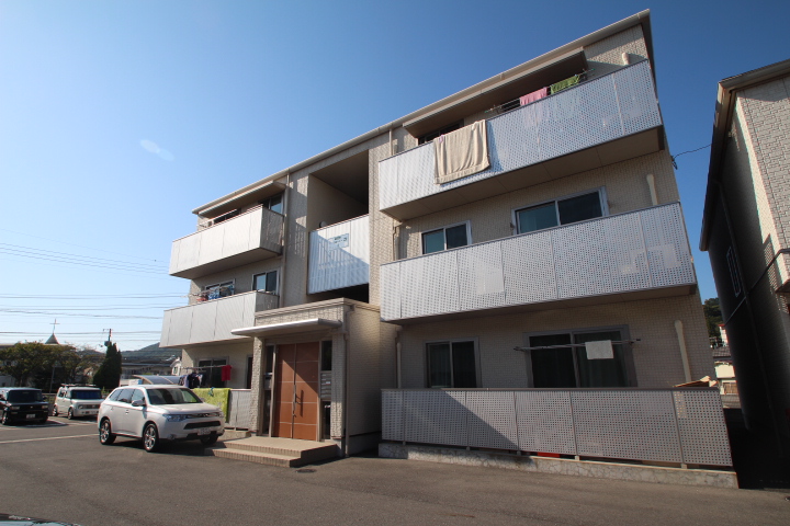 建物外観　Nスタイルホームにお任せ下さい♪