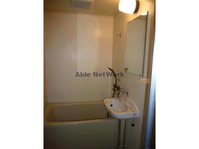 バス・シャワールーム　同型タイプ