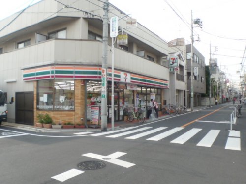 コンビニ　セブンイレブン 松島店（コンビニ）まで301m