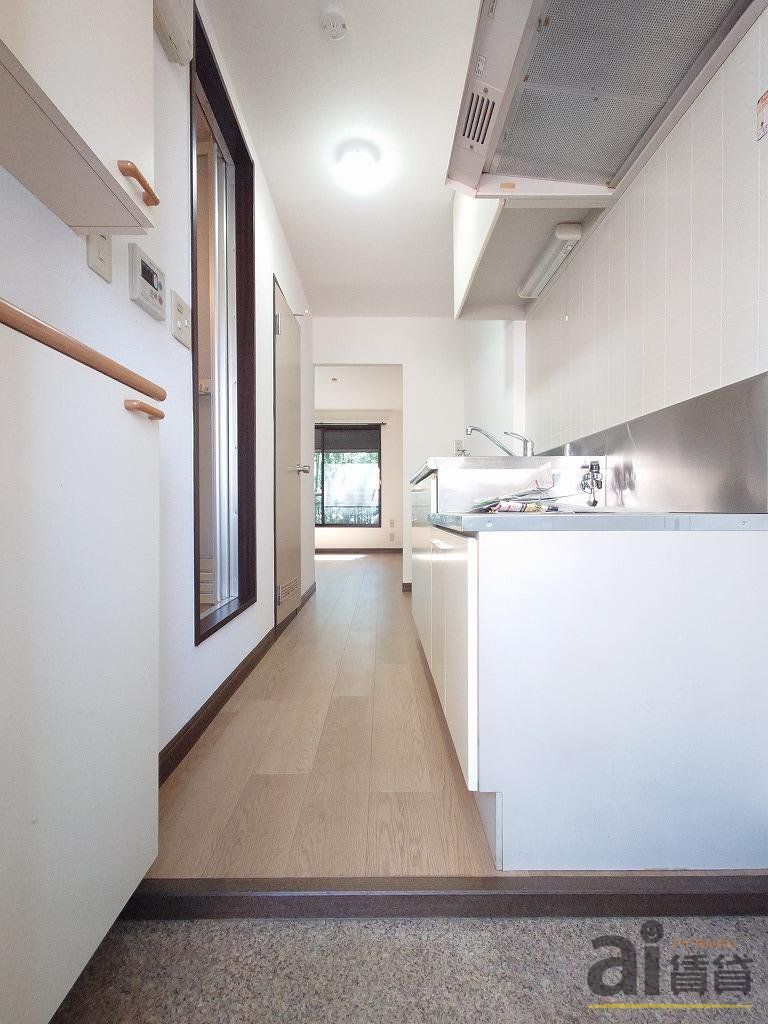 玄関　※別号室写真です