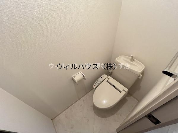 トイレ　ウォシュレット！