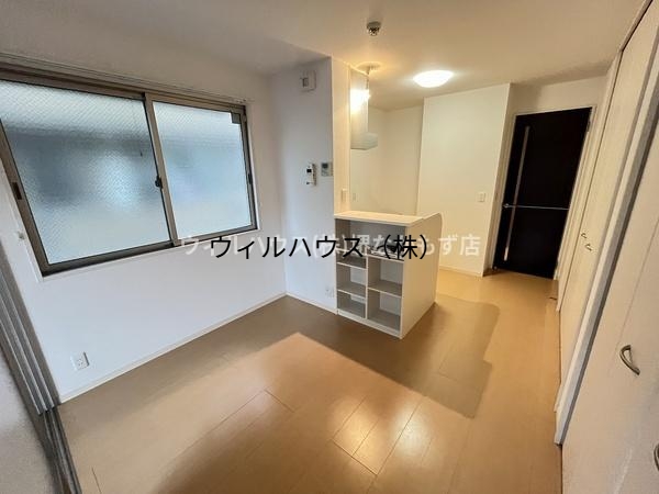 居室・リビング　カウンターキッチン！