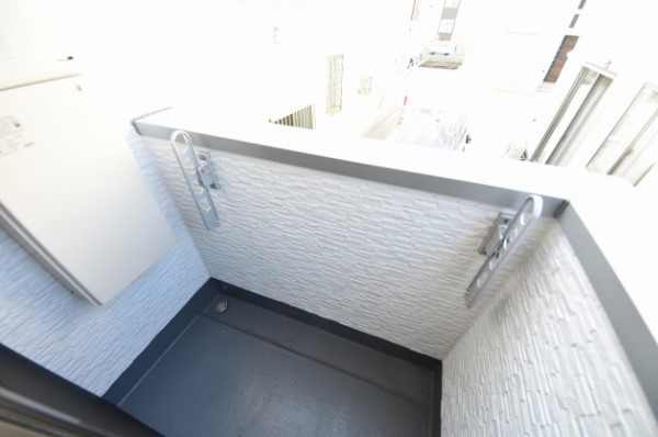 バルコニー　同施工参考写真となります
