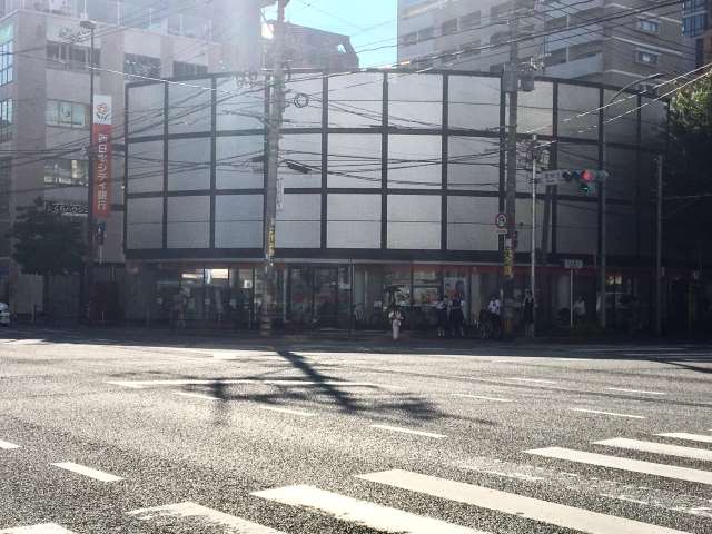 銀行　（株）西日本シティ銀行／薬院支店（銀行）まで188m