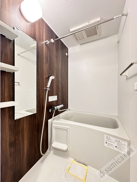 バス・シャワールーム　同施工の参考写真です