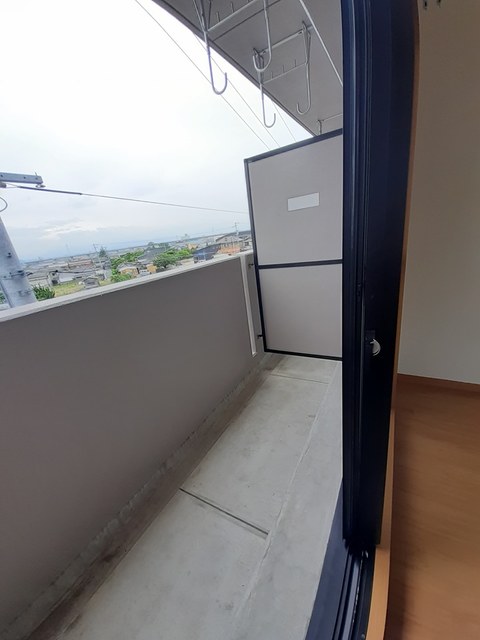 バルコニー　バルコニー