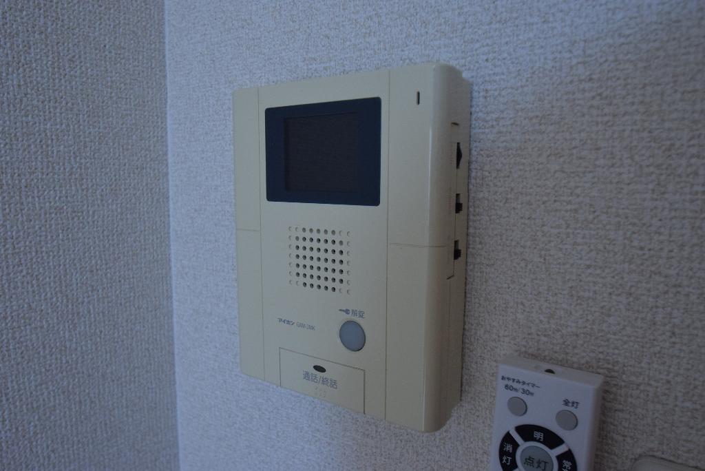 セキュリティ　カメラ付インターホン