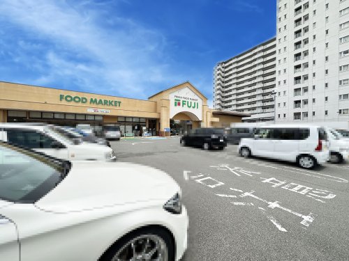 スーパー　フジ 桜井店（スーパー）まで960m