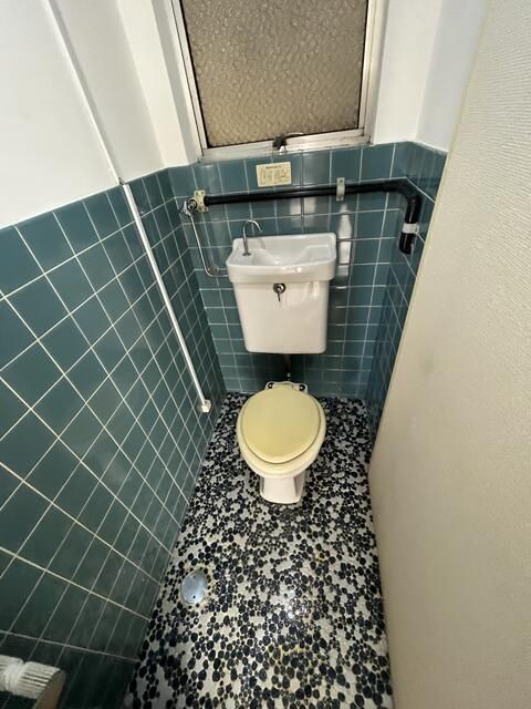 トイレ　※別部屋参考写真