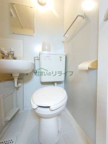 トイレ　※参考写真です。同じ間取りの別部屋になります。