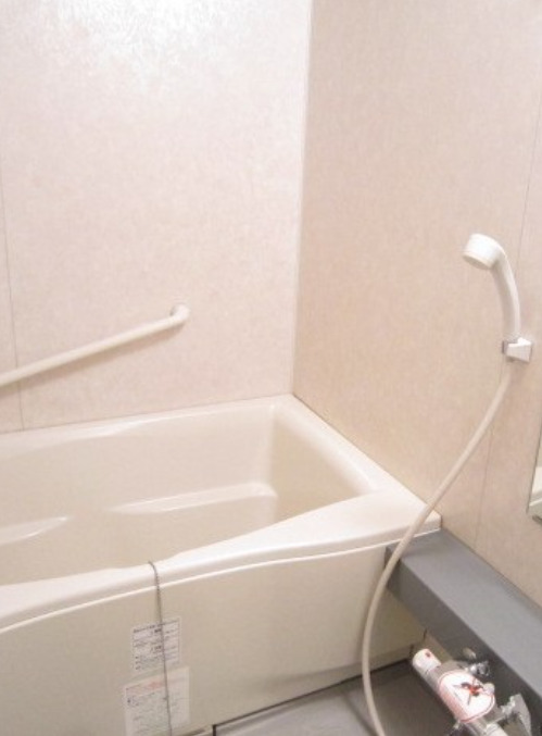 バス・シャワールーム　※別部屋参考写真