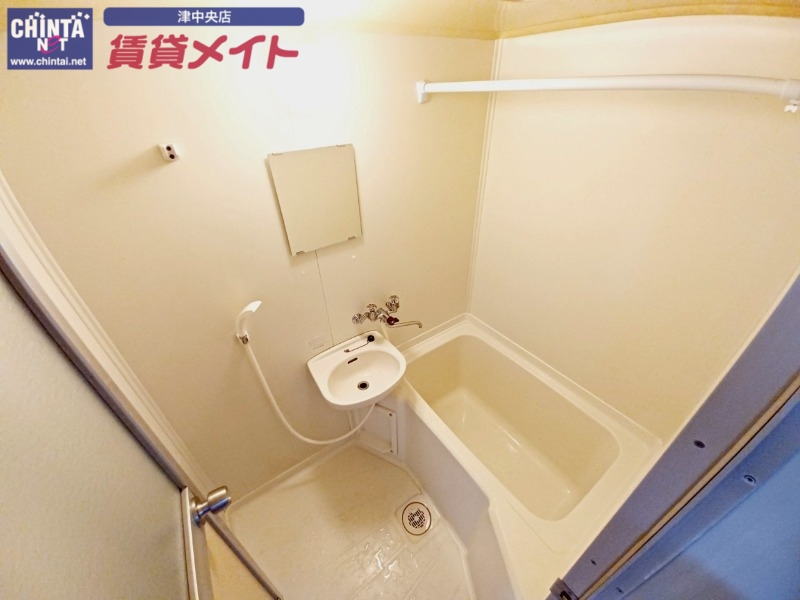 バス・シャワールーム　同型