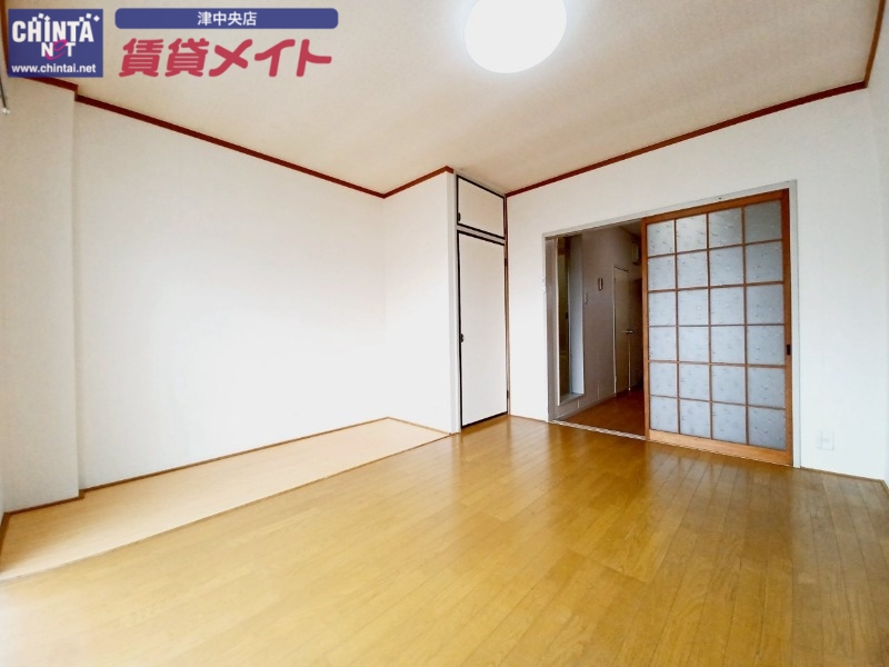 居室・リビング　同型