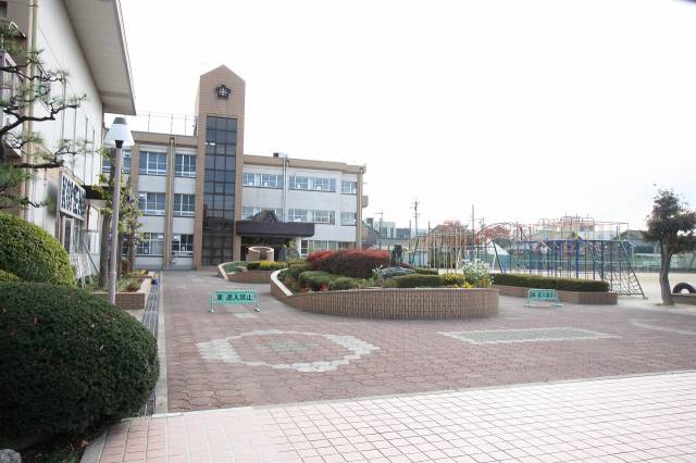 小学校　米野小学校（小学校）まで820m