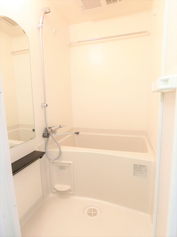 バス・シャワールーム　浴室乾燥機付き