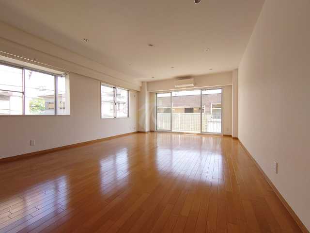 居室・リビング　フラッツ・ジュン