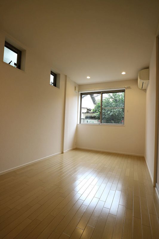 その他部屋・スペース　居室6.7帖