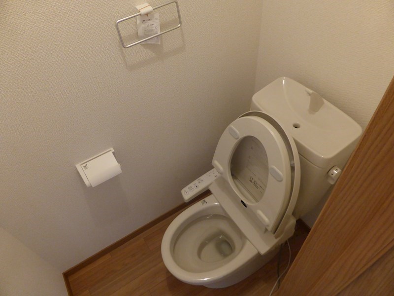 トイレ　参考写真