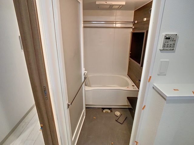 バス・シャワールーム