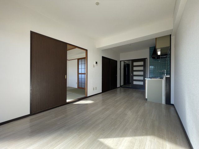 居室・リビング　現状優先となります。