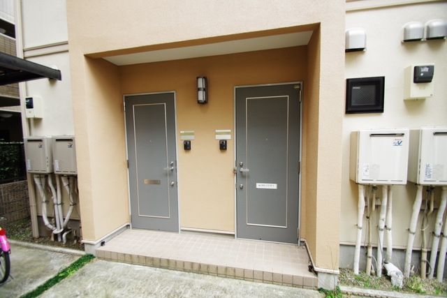 エントランス　★お問い合わせはタウンハウジング大和店まで★