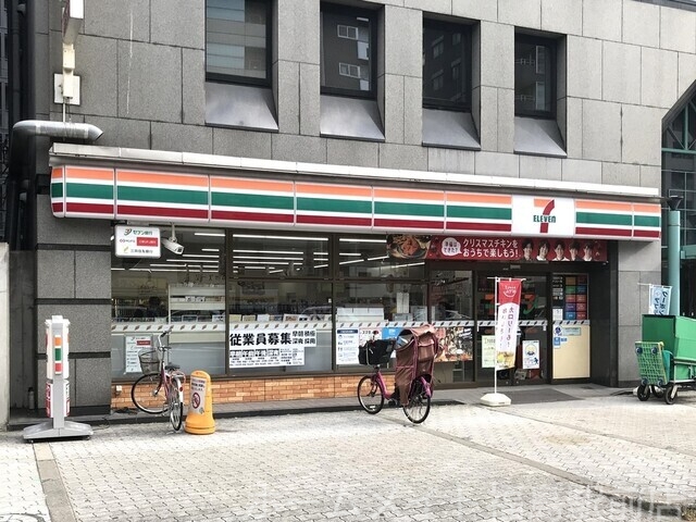 コンビニ　セブンイレブン大阪十三東2丁目店（コンビニ）まで284m