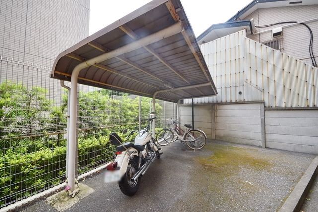 その他　★駐輪場です★