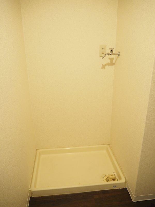 その他設備　洗濯機置場