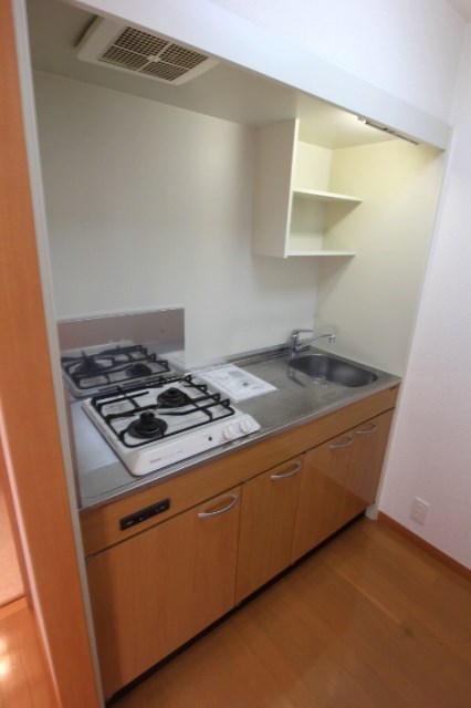 キッチン　※別タイプ写真