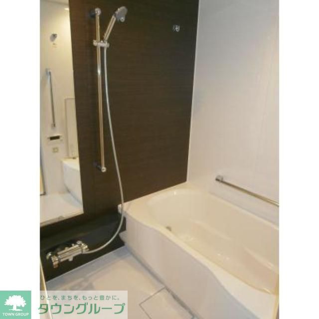 バス・シャワールーム　※写真は同タイプ住戸です。