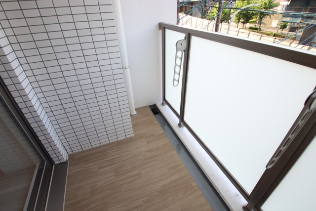バルコニー　※別室の参考写真の為、現況優先です。