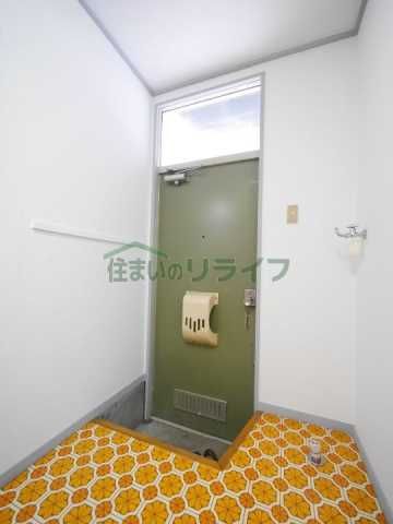 玄関　スクエアーハイツ 101