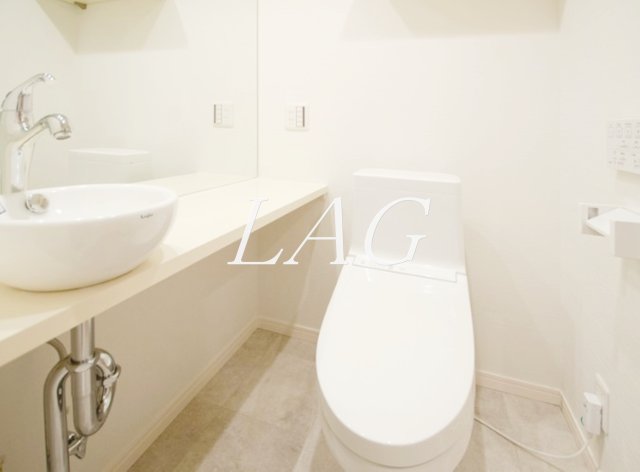 トイレ　トイレです。