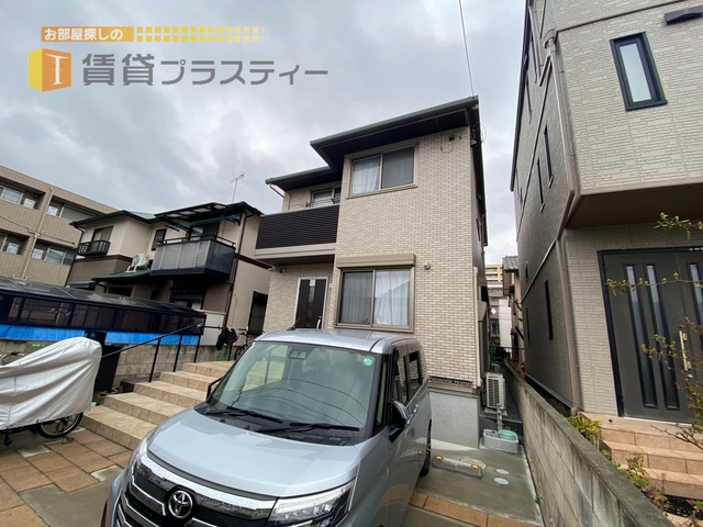 建物外観　駅徒歩３分！更新可能な戸建賃貸です！