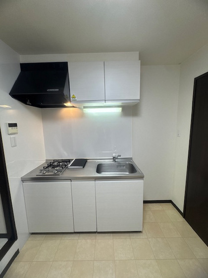 キッチン　※別部屋の写真です