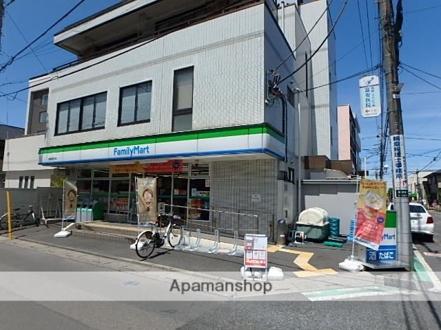 コンビニ　ファミリーマート（コンビニ）まで286m