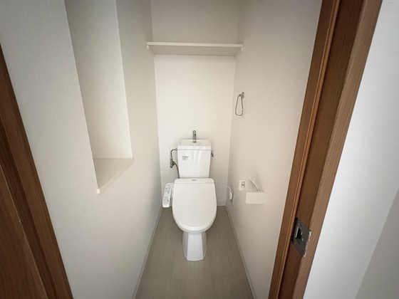 トイレ　※別部屋の写真です