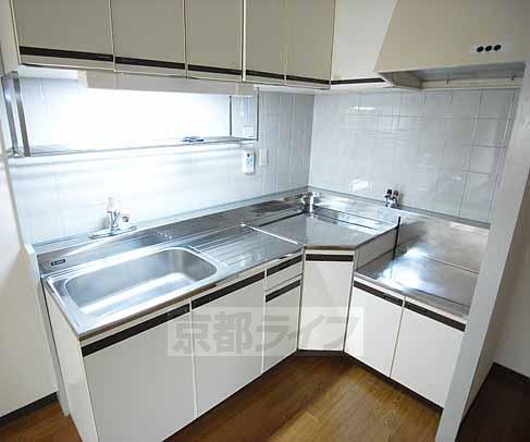 キッチン　使いやすいＬ型キッチン