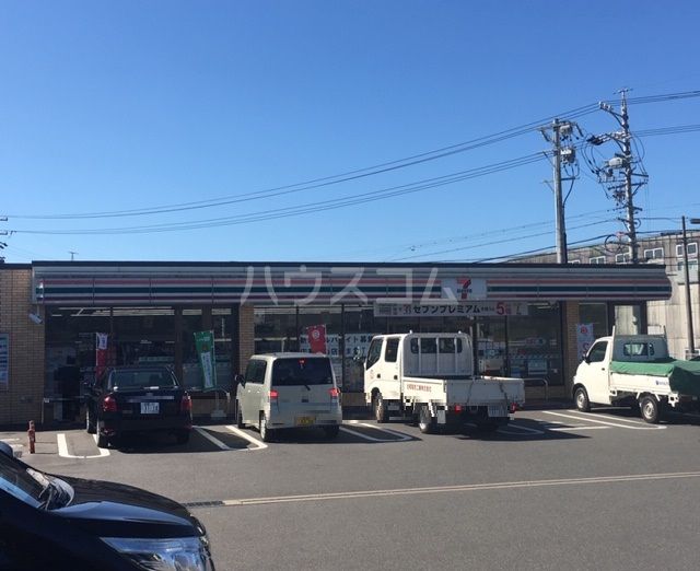 コンビニ　セブンイレブン 桑名広見ヶ丘店（コンビニ）まで1967m