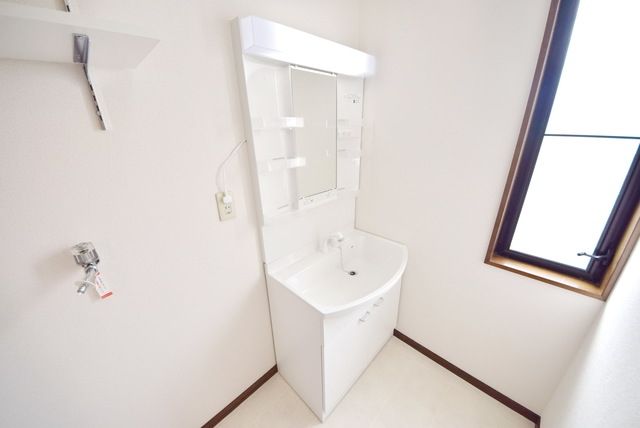 洗面設備　※別部屋参考写真