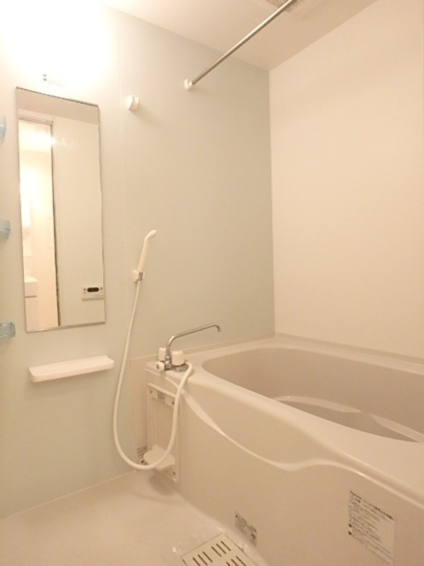 バス・シャワールーム　図面と現状に相違がある場合には現状を優先