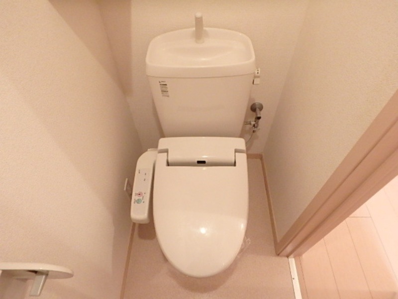 トイレ　図面と現状に相違がある場合には現状を優先