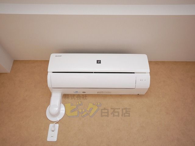 その他設備　エアコン完備で暑い夏も快適です♪