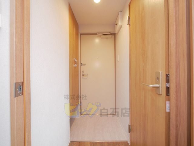 玄関　スッキリとした広々玄関です♪