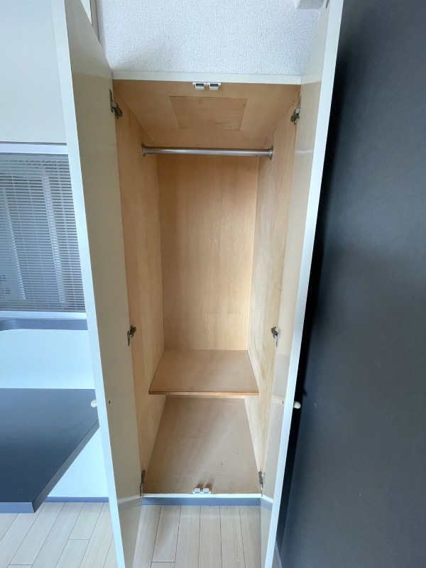 収納　クリーニング前