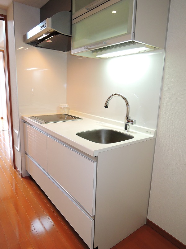 キッチン　IHクッキングヒーター