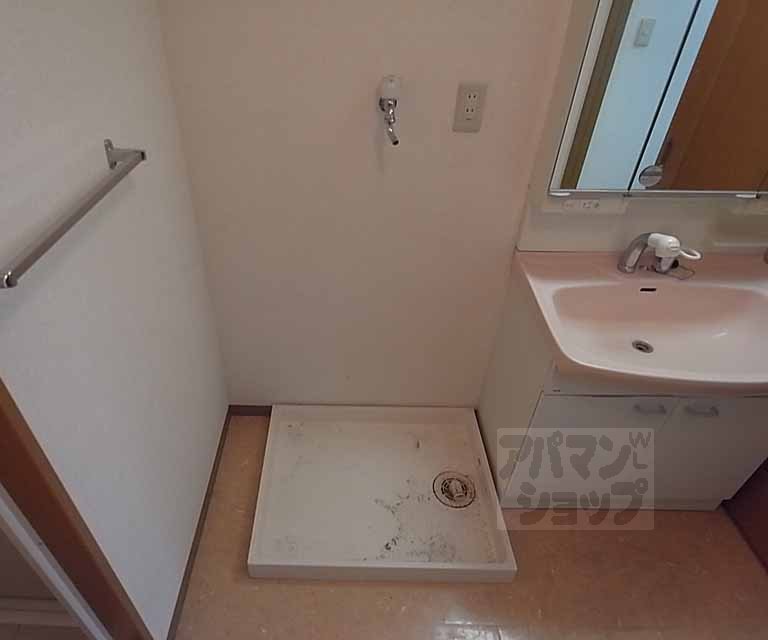 その他設備　室内洗濯機置き場です。