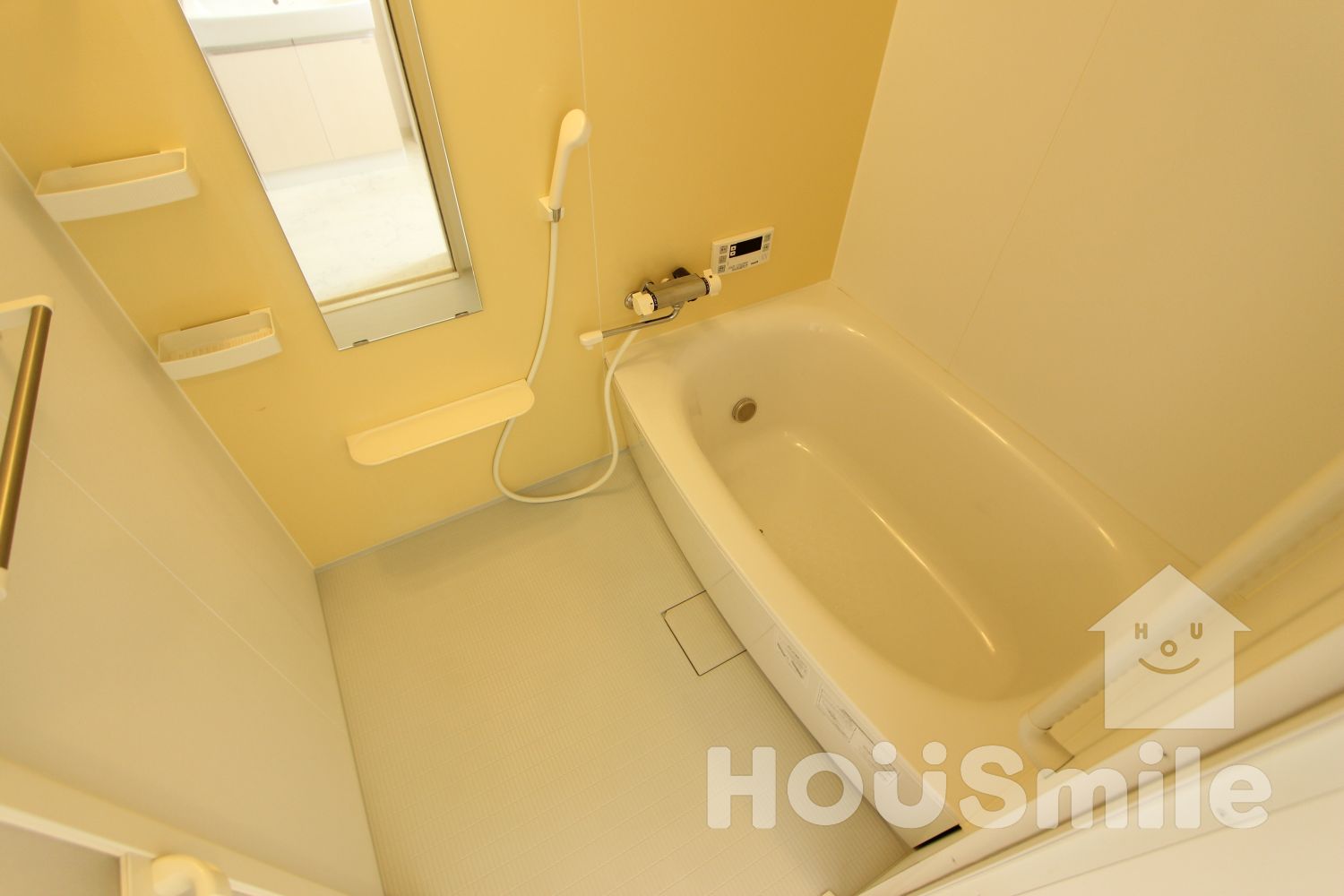 バス・シャワールーム　バス（浴室乾燥機、追焚機能）