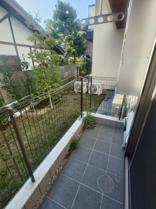 バルコニー　※別室参照