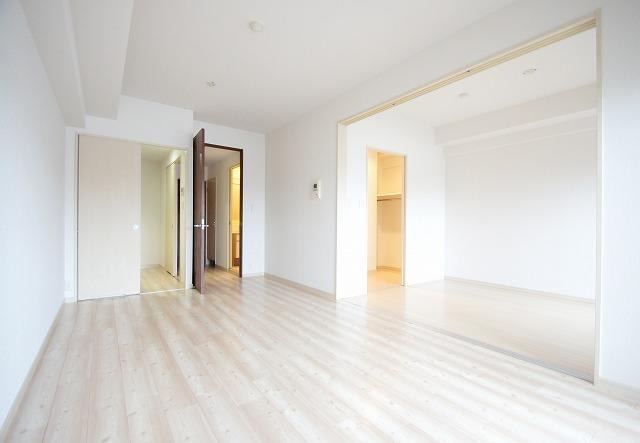 居室・リビング　物件の画像3